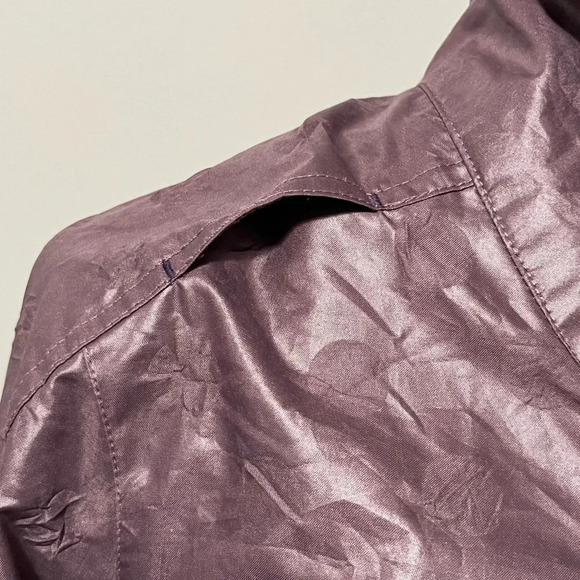 Lululemon Limited Edition Velocity Plum Embossed Dot Running Jacket - Picture 6 of 17